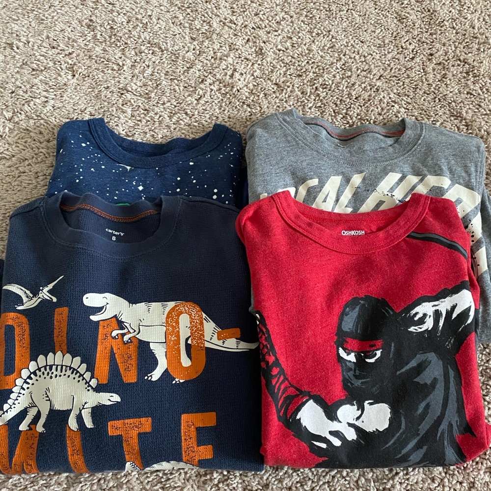 Bundle of long sleeve t-shirts